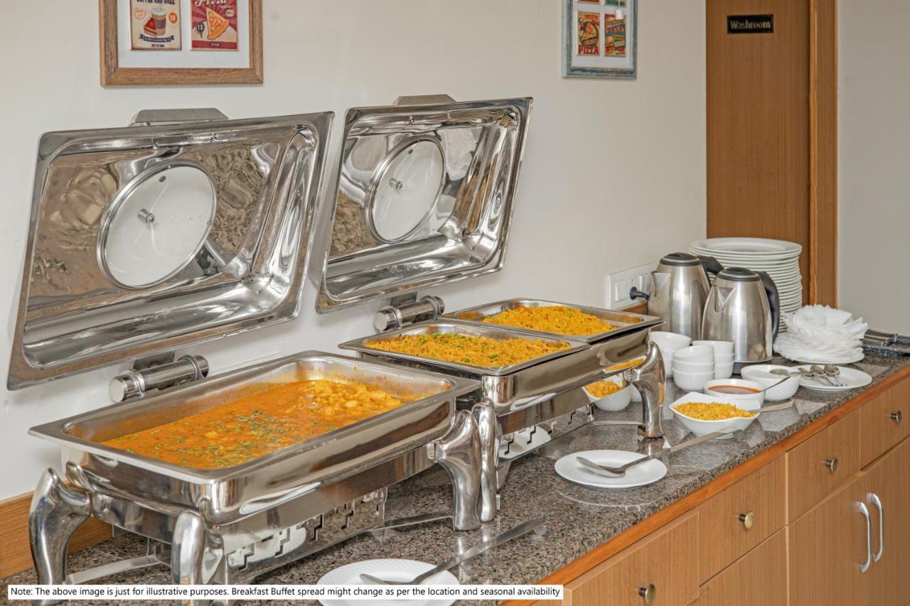 Treebo Galaxy Suites Mathikere 벵갈루루 외부 사진