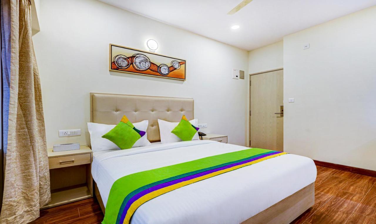 Treebo Galaxy Suites Mathikere 벵갈루루 외부 사진